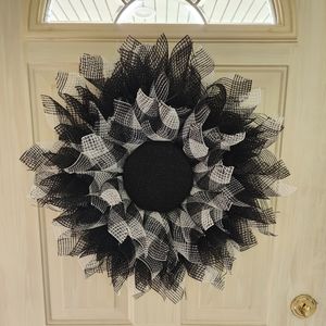 DECO MESH WREATH - HAND MADE